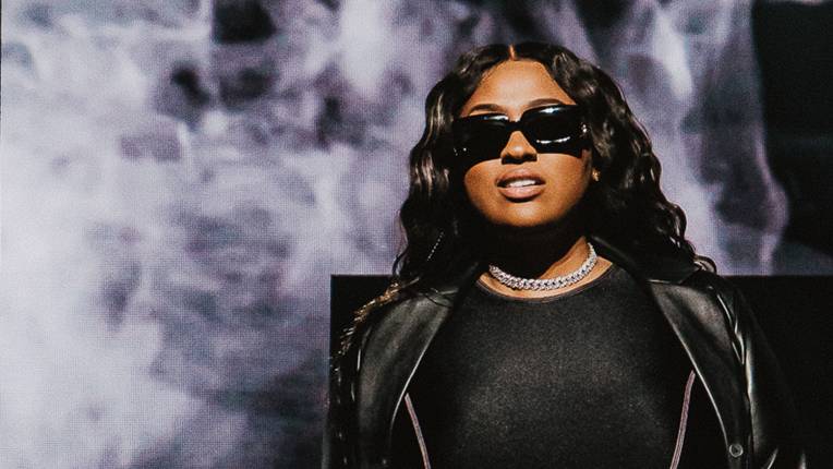 Jazmine Sullivan