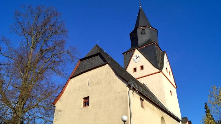 Alte Martinskirche Heuchelheim - Evangelische Martinsgemeinde Heuchelheim-Kinzenbach