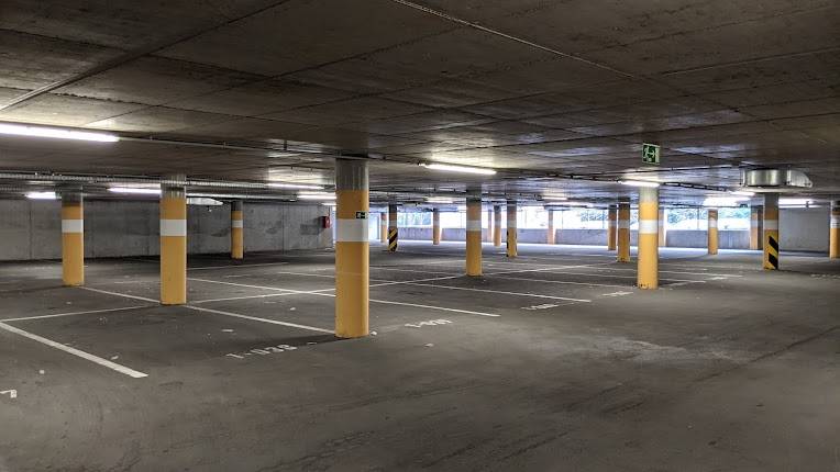 Parkovací dům O2 areny